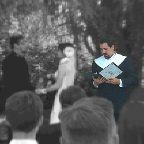 Performing an outdoor wedding ceremony near Otisvi