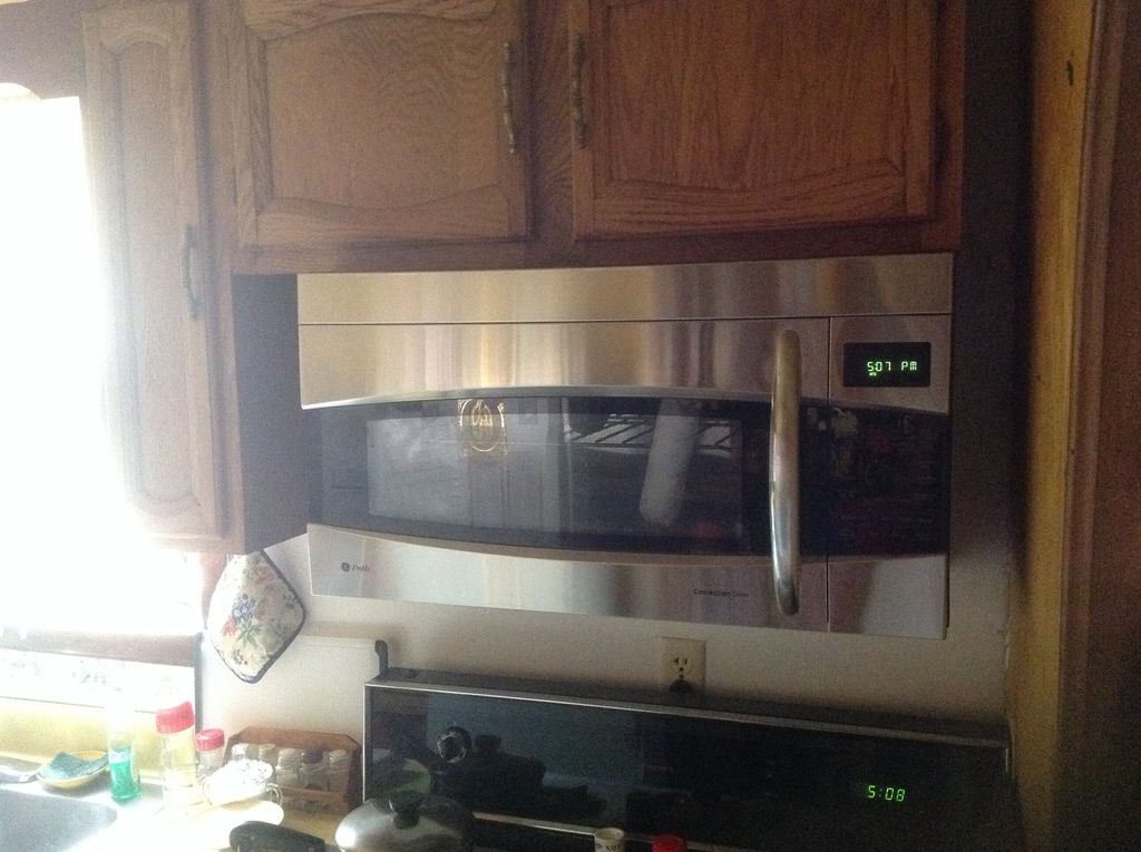 Over the range Convection/Microwave