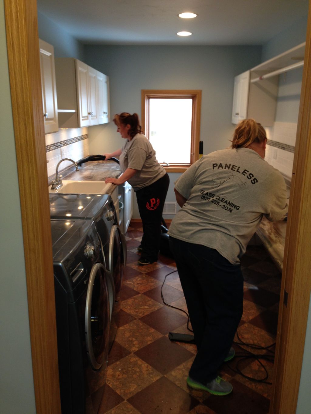 Interior House Cleaning & Construction Clean-up Pr