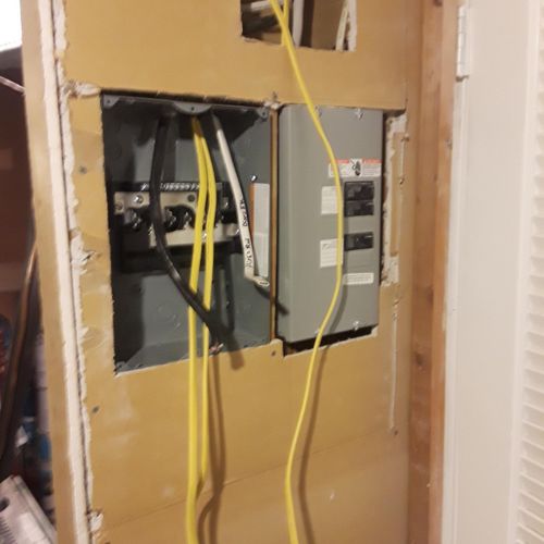 In the middle of a sub panel install for kitchen r