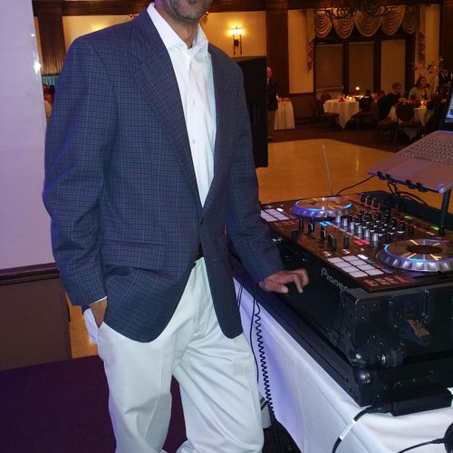 Djing Beaumont Hospital Christmas party