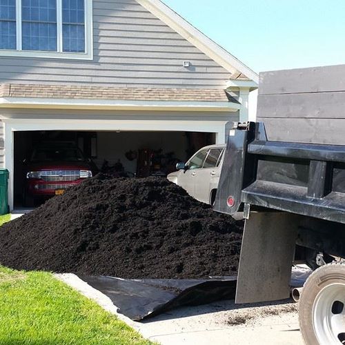 Black Mulch Delivered
