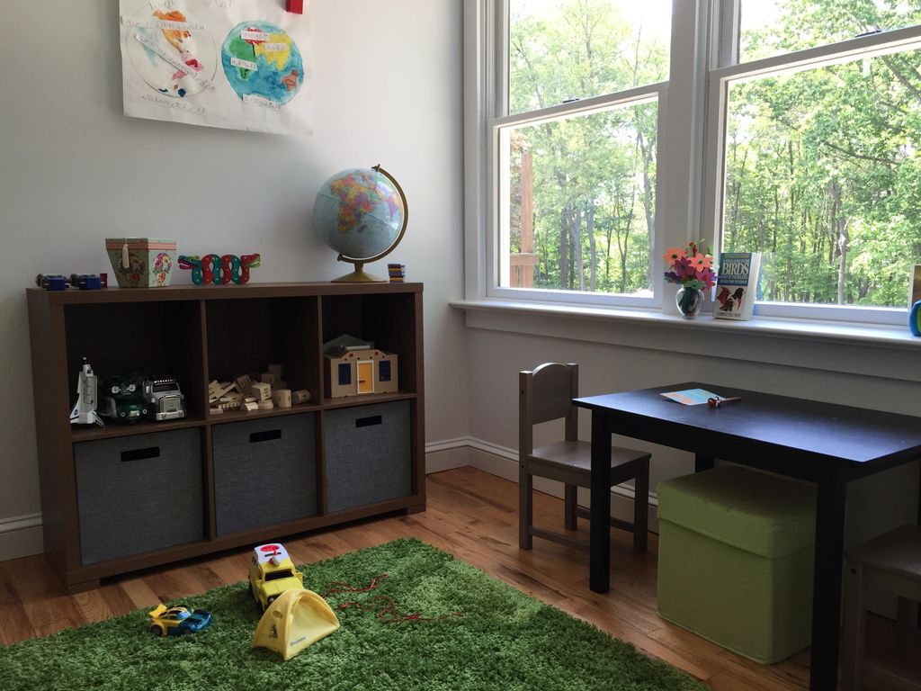 A bright playspace for a 6 year old