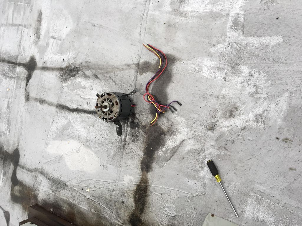 Uninstalled burned out blower motor for furnace un