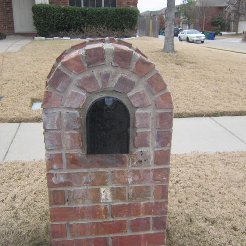 Replacing mailbox in brick and mortar