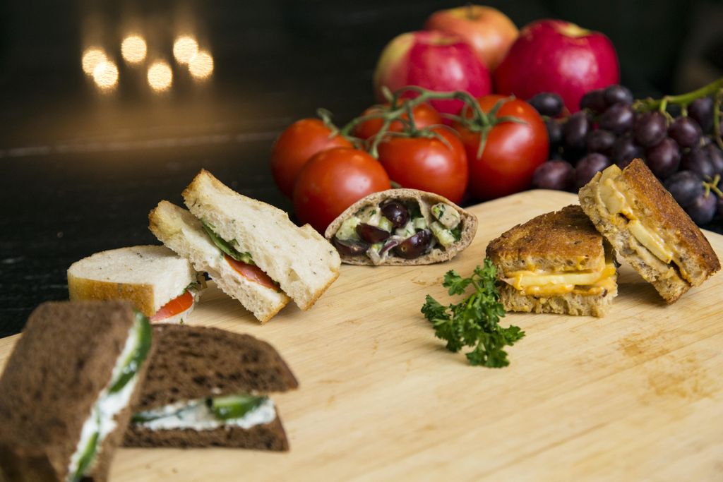 Gourmet Finger Sandwiches: Cucumber Dill with Lemo