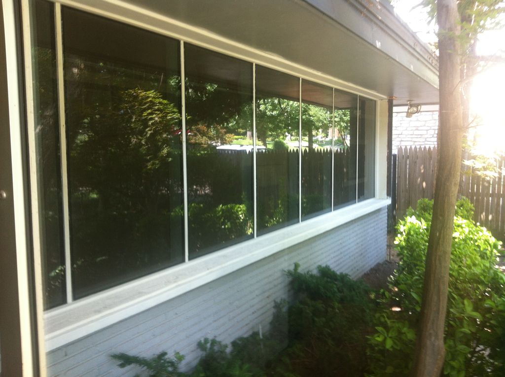 Master bedroom glass framing and install.