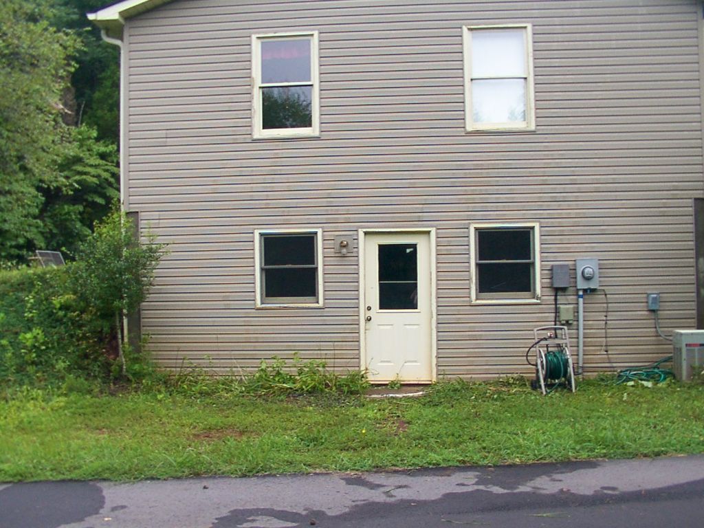 Small pressure washing Job.