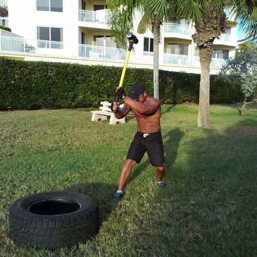 Sledge Hammer pounding tire, lots of abdominal tra