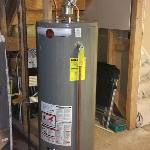 50 gallon water with new shut off, expansion tank,