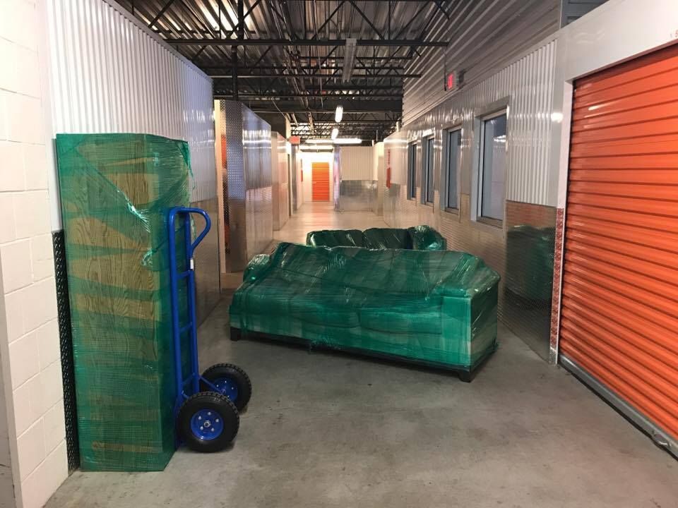 JOB FOR CUSTOMER *** FURNITURE SECURELY FOR WRAPPE