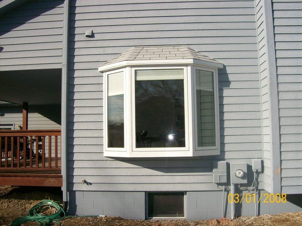 Bay window with roof