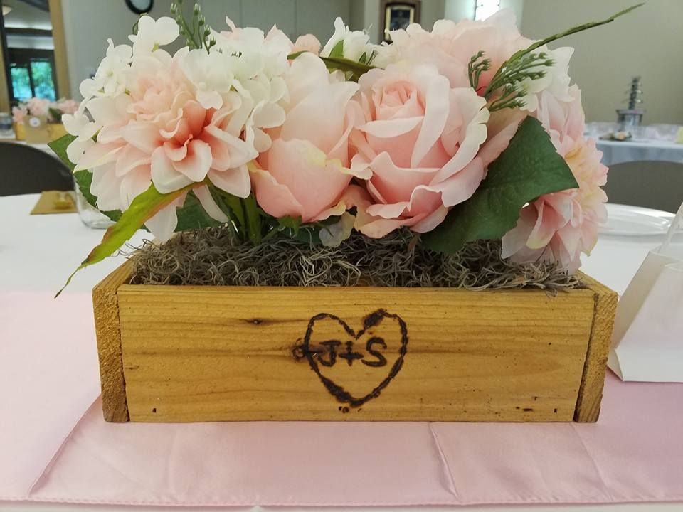 May 2016 wedding
Lakewood Rec Center
Pink and Gold