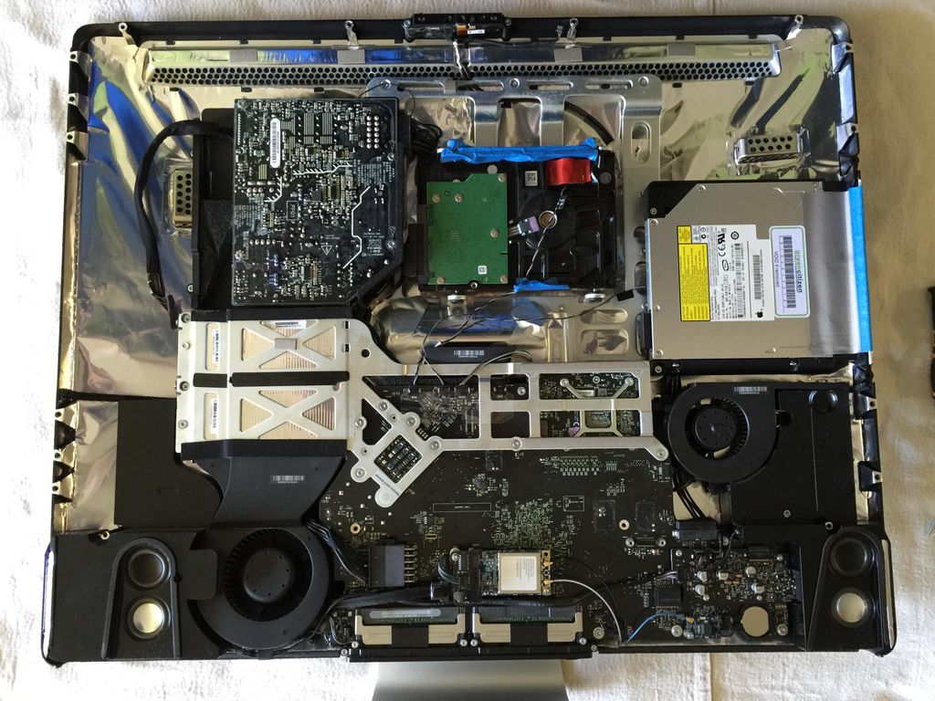 iMac 24 Inch (Early 2009) Hard Drive and Optical (
