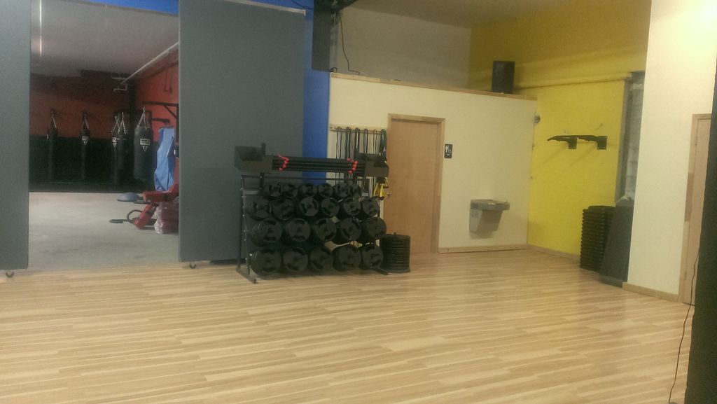The Velocity room at Evolv Fitness is a large open