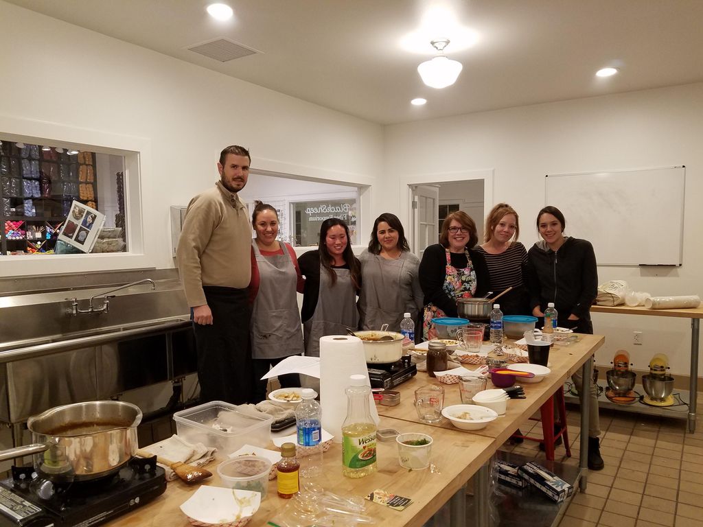 Beginner cooking class in Hillsboro.