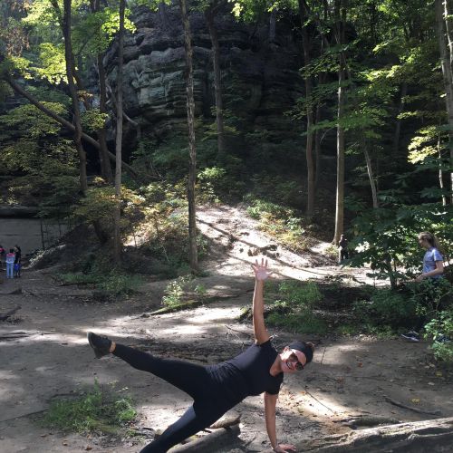 Yoga break while hiking Starved Rock! 