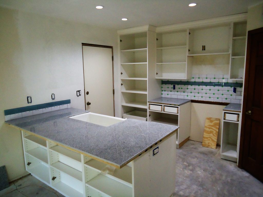 Before Kitchen Remodel - Valcon General, LLC