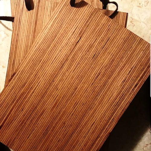 Beechwood cutting boards with leather straps