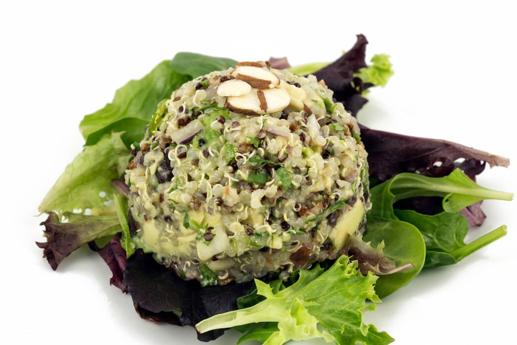 QUINOA AVOCADO SALAD

Quinoa, black beans, sweet c