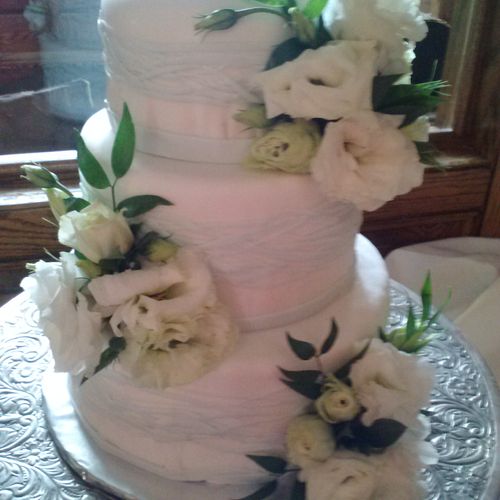 Erin Wedding Cake