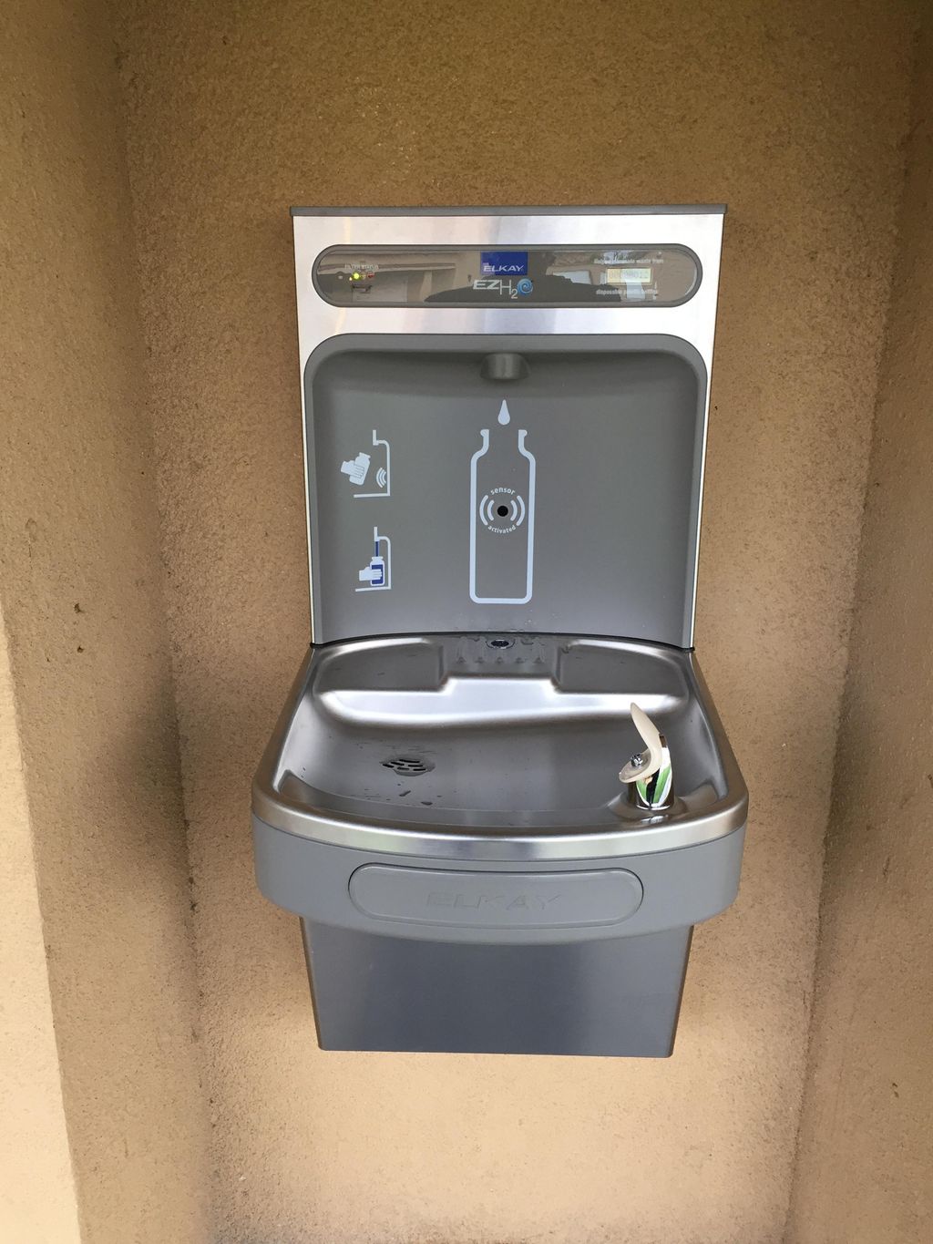 New drinking fountain