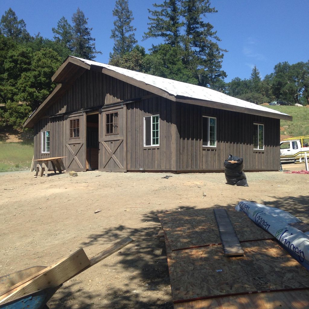 Barn all it needs is the roof