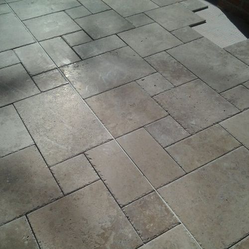 Travertine Patio with expansion Join