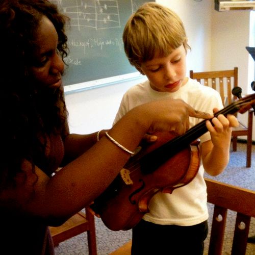 Teaching private violin lesson with student (NY 20
