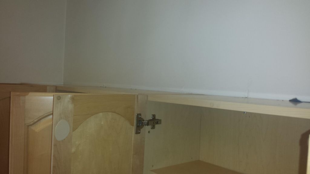 Move-Out kitchen cabinets after.