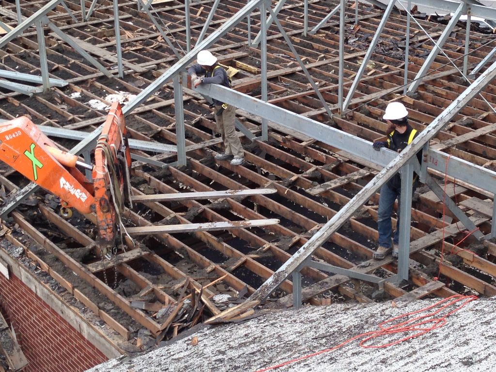 Deconstructing the steel roof structure of an LDS 