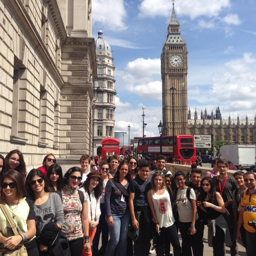 Taking a group of students to London,UK