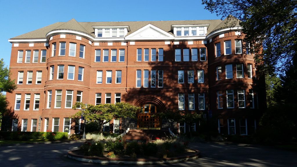 Waldschmidt Hall-University of Portland