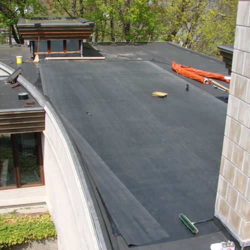 Complete Replacement of an EPDM Roof on a 24,000 S
