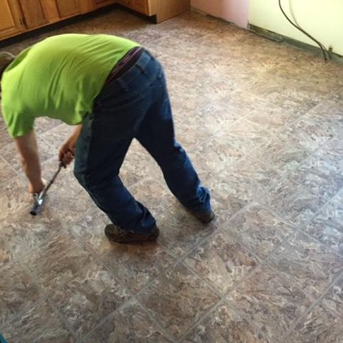 Floor install in Glenville PA