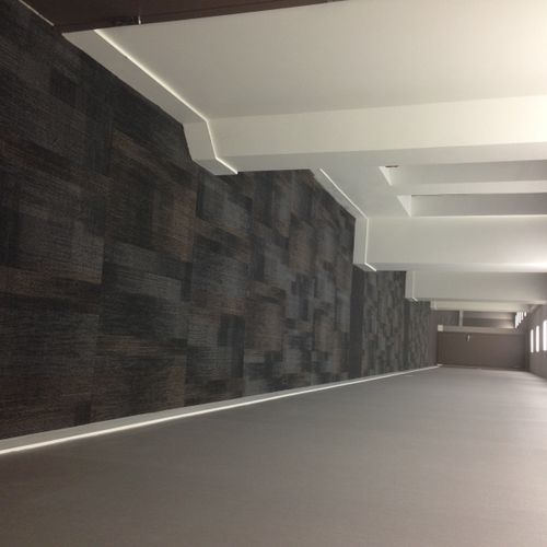 Building Corridor Broadloom Carpet and Carpet Tile
