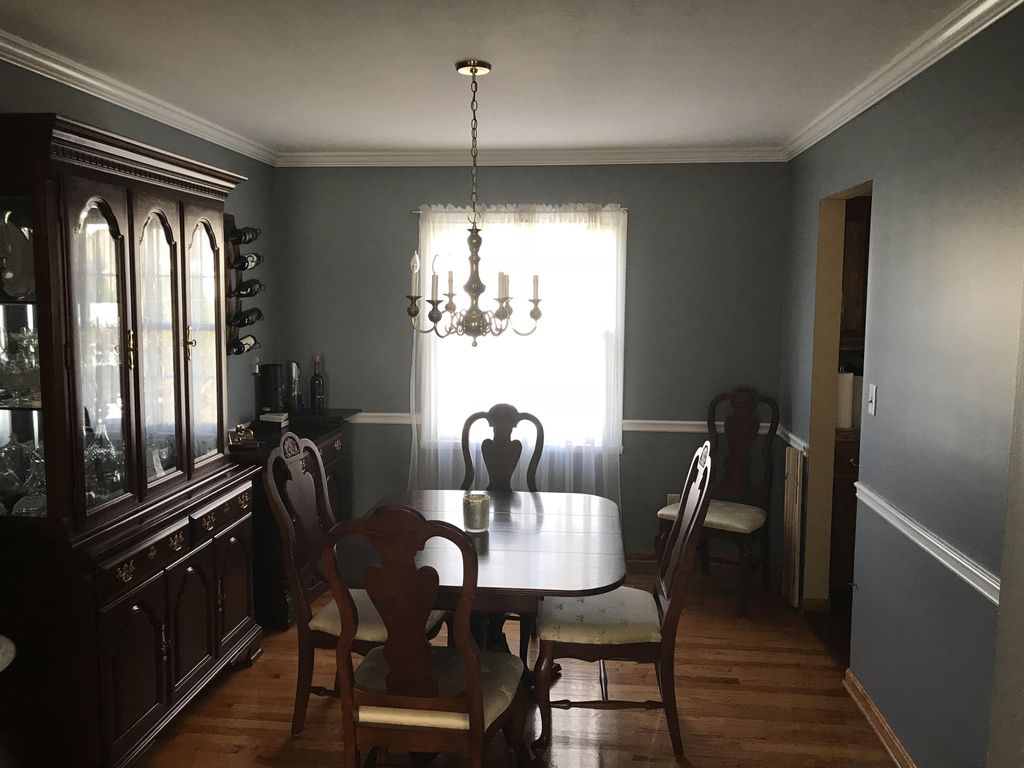 Dining Room with Crown