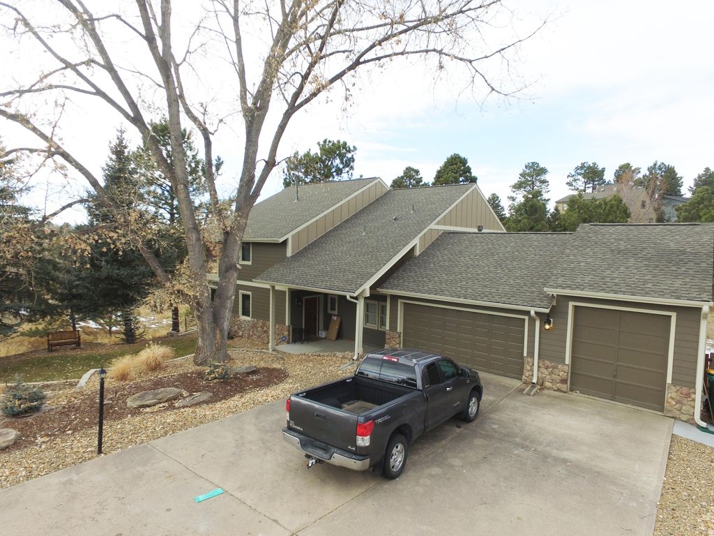 James Hardie Siding Replacement &
GAF Roof Replace