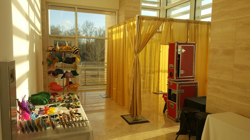 One of Our Photo Lounges