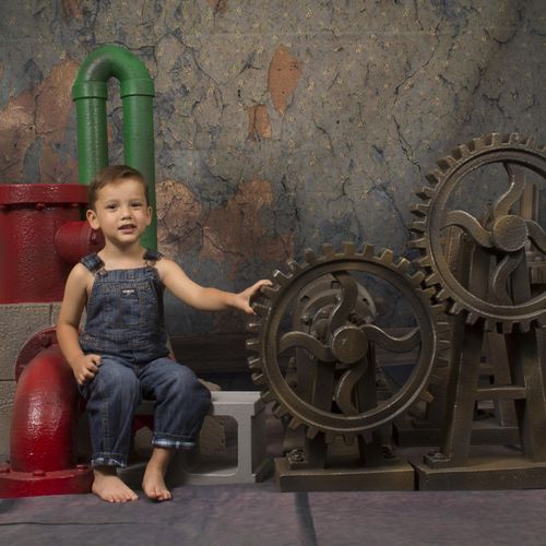 Grand Dad's Garage Children's Photo Sessions for B