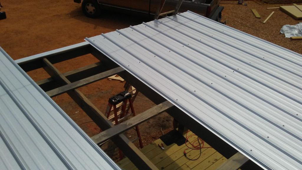 professional roofing and painting