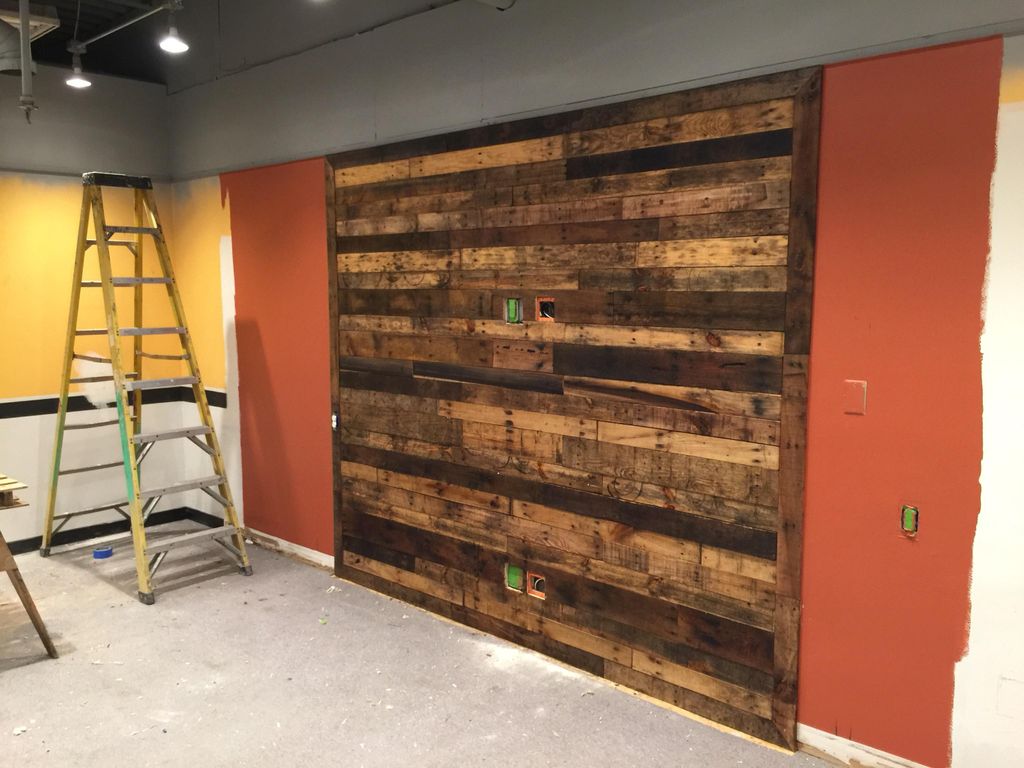 Reclaimed decorative wall @ Jetwave Wireless