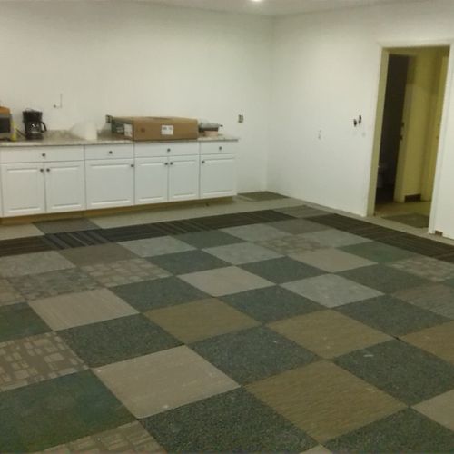 Carpet Tile - Lynx Recyclers - Breakroom