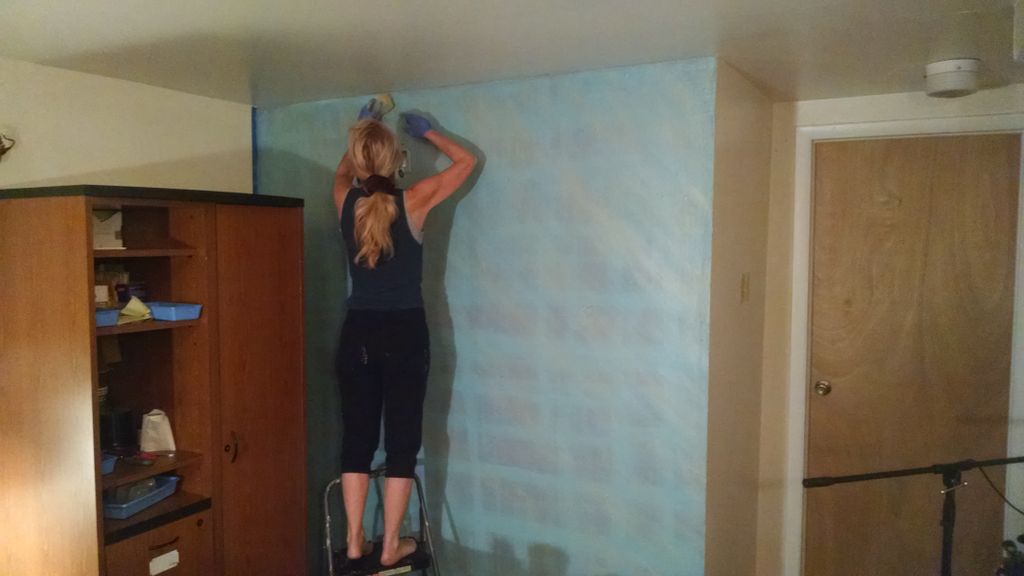 Callie did my studio's accent wall (she's an artis