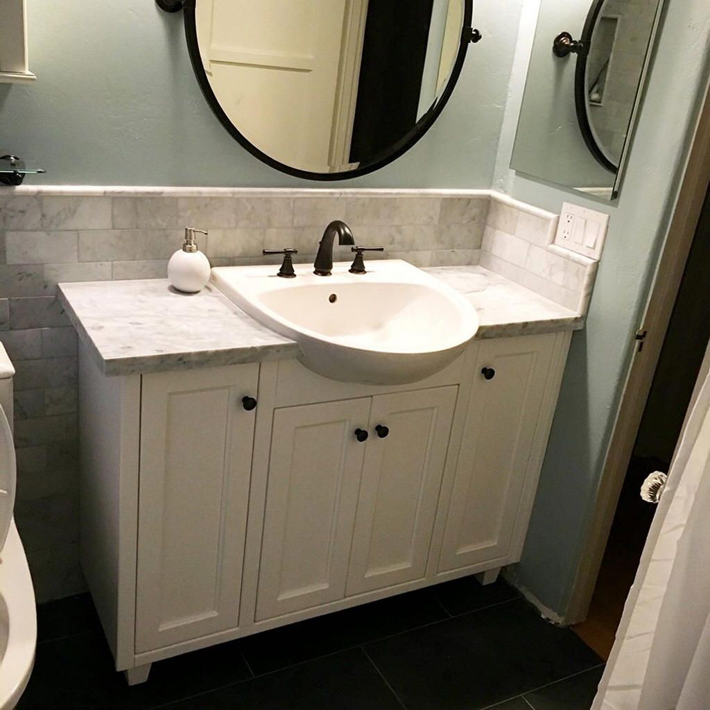 Custom Bathroom Vanities