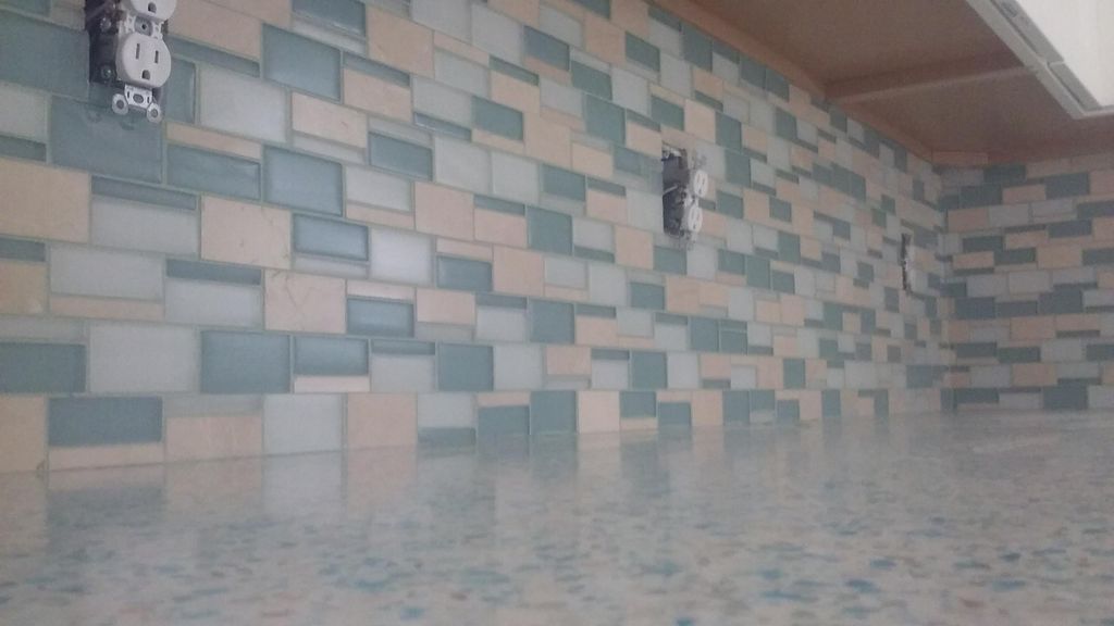 glass backsplash- ocean pines