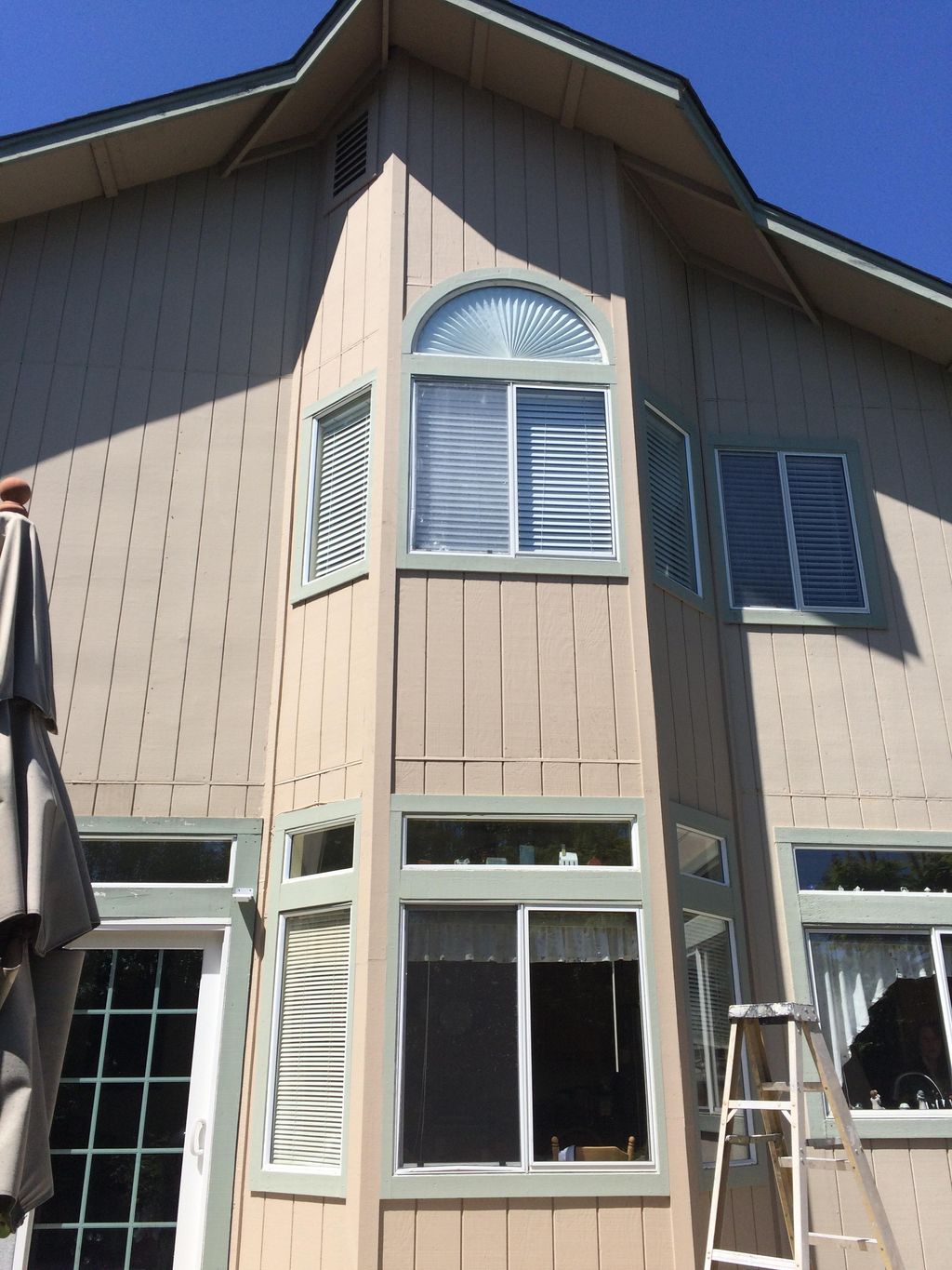 Siding & Trim repairs at bay window. Paint to matc