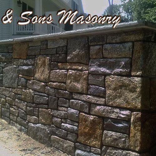 Square and Rec Retaining wall with Flagstone cap