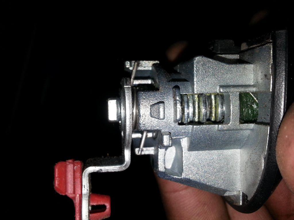 2015 Nissan Versa rekey door cylinder