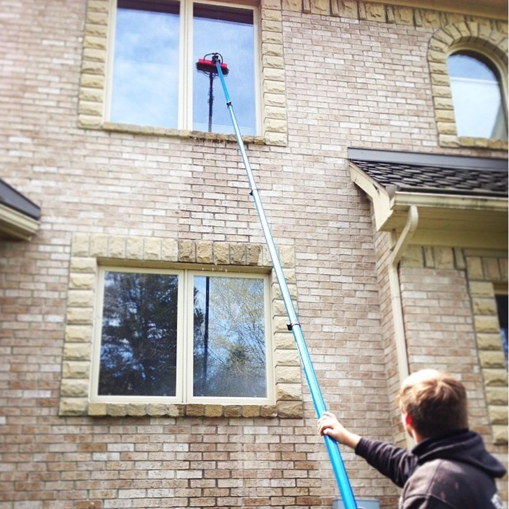 The Dirt Hunter Window Cleaning
